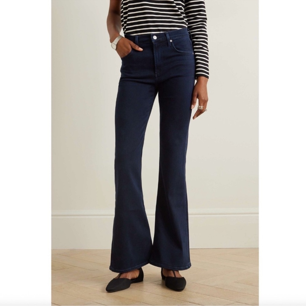 Citizens of Humanity Isola Flare Clean Hem Jeans in Chamber NWT Size 34